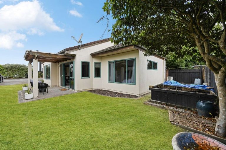 Photo of property in 4/84 Braid Road, St Andrews, Hamilton, 3200