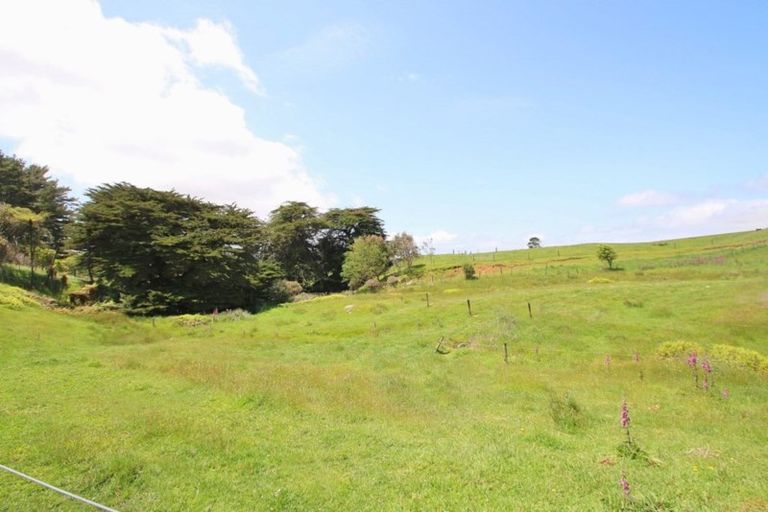 Photo of property in 527 Ruapuke Road, Raglan, 3296