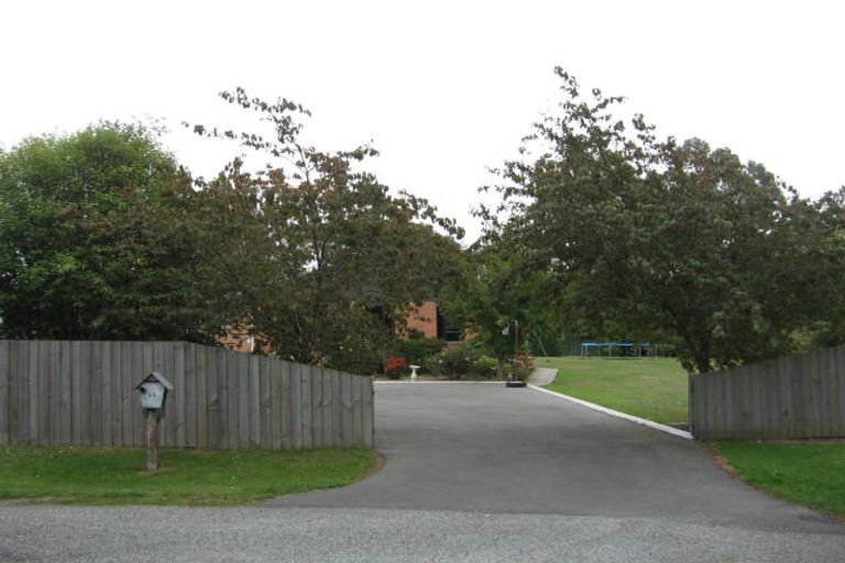 Photo of property in 61 Hornbrook Street North, Temuka, 7920