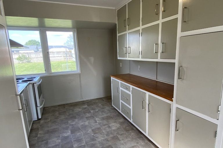 Photo of property in 9 Huia Street, Waiuku, 2123