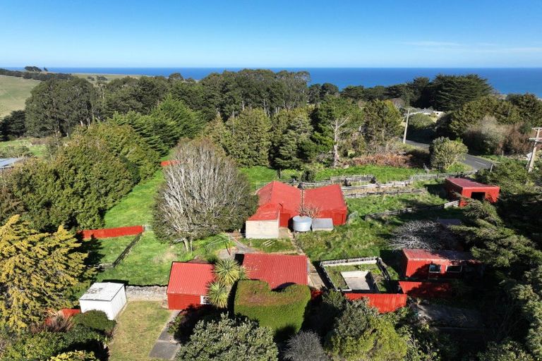 Photo of property in 602 Highcliff Road, Highcliff, Dunedin, 9077