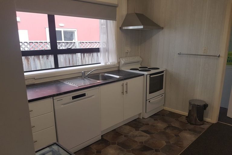 Photo of property in 416 Barbadoes Street, Christchurch Central, Christchurch, 8013