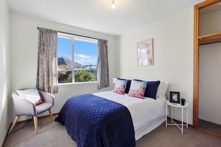 Photo of property in 24 Inverell Place, North New Brighton, Christchurch, 8083