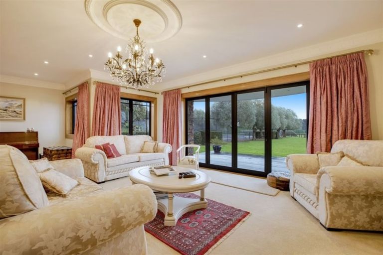 Photo of property in 5 Clark Road, Karaka, Papakura, 2580