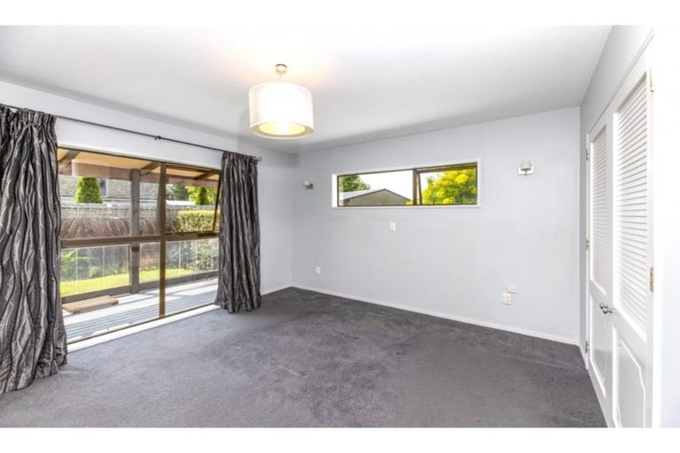 Photo of property in 56 Buckleys Road, Rangiora, 7400