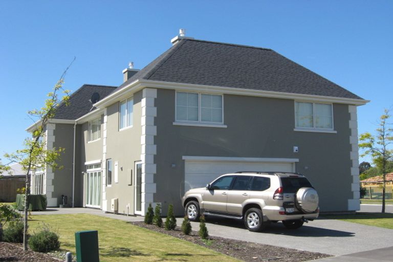 Photo of property in 18 Millstream Drive, Northwood, Christchurch, 8051