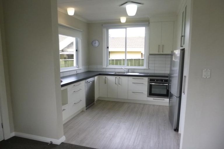 Photo of property in 15 Saint Hill Lane, Havelock North, 4130