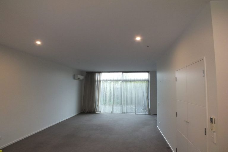 Photo of property in 62 Fairfield Avenue, Addington, Christchurch, 8024