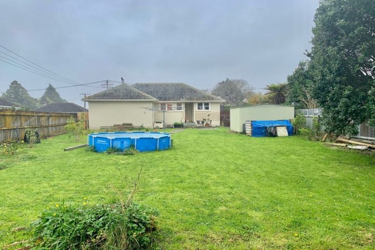 Photo of property in 8 Maire Street, Otaki, 5512