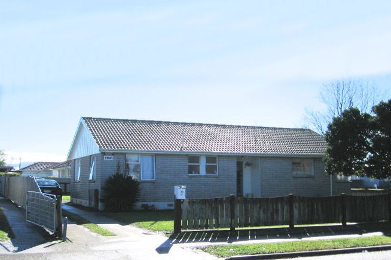 Photo of property in 33 Curling Crescent, Onekawa, Napier, 4110