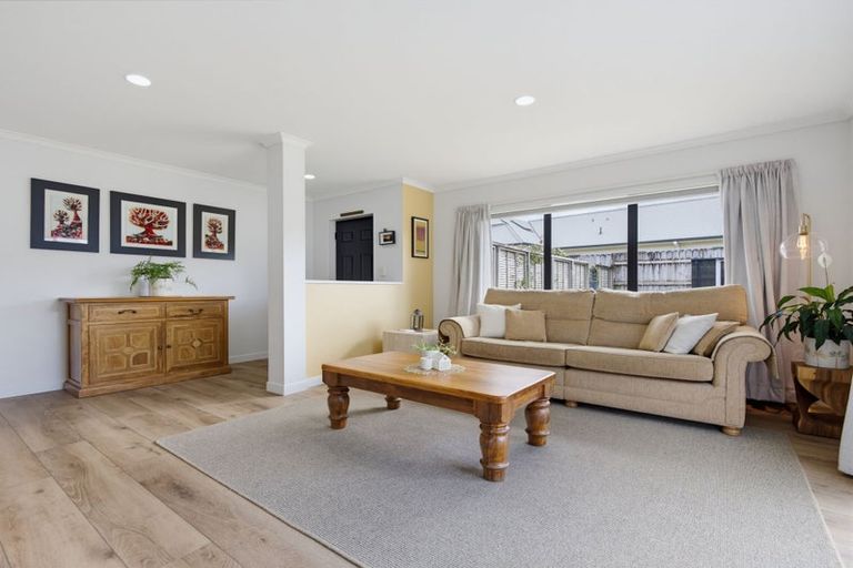 Photo of property in 27 Amberley Crescent, Bethlehem, Tauranga, 3110