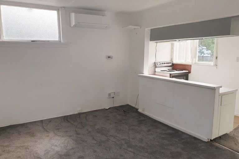 Photo of property in 80 Shakespeare Road, Bluff Hill, Napier, 4110