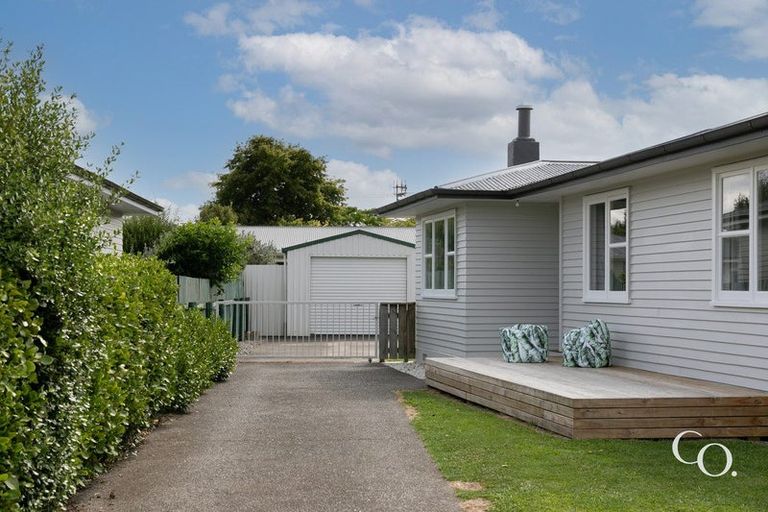 Photo of property in 27 Upham Street, Havelock North, 4130