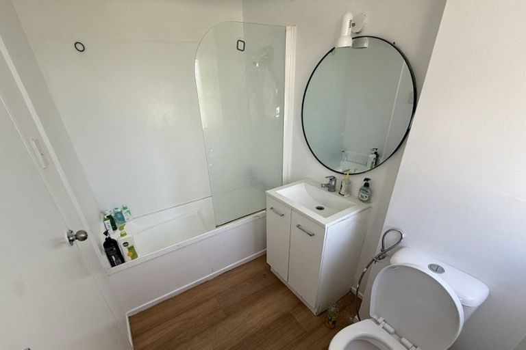 Photo of property in 8/23 Britannia Street, Petone, Lower Hutt, 5012