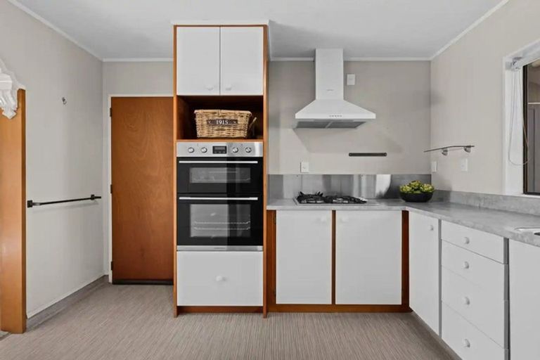 Photo of property in 2/8 Duart Road, Havelock North, 4130