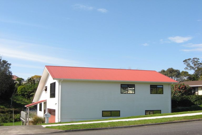 Photo of property in 26 Magnolia Drive, Westown, New Plymouth, 4310