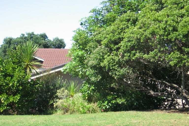 Photo of property in 26 Arran Road, Browns Bay, Auckland, 0630