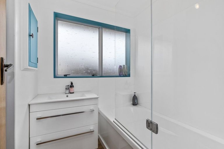 Photo of property in 310 Wellington Road, Wainuiomata, Lower Hutt, 5014