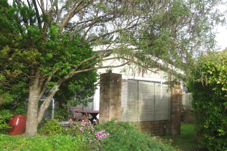 Photo of property in 14 Bowline Place, Whitby, Porirua, 5024