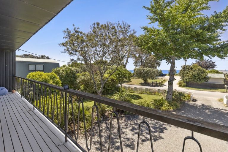 Photo of property in 279 Patons Rock Road, Patons Rock, Takaka, 7182
