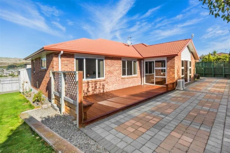 Photo of property in 33 Nelson Avenue, Aotea, Porirua, 5024