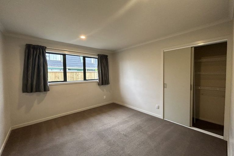 Photo of property in 631a Queen Street East, Levin, 5510