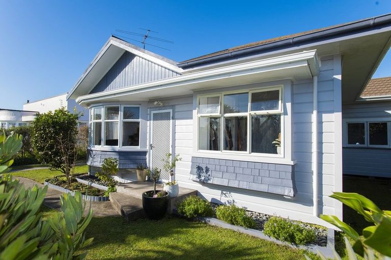 Photo of property in 35 Muir Street, Te Hapara, Gisborne, 4010