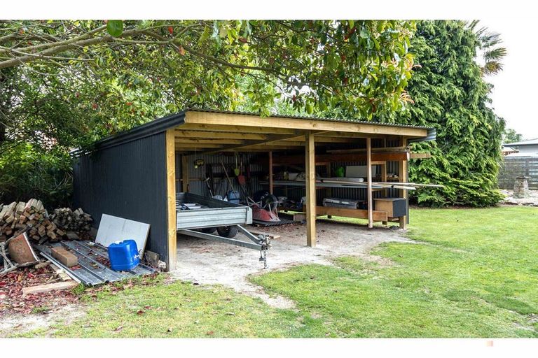 Photo of property in 22 Hughes Street, Waimate, 7924