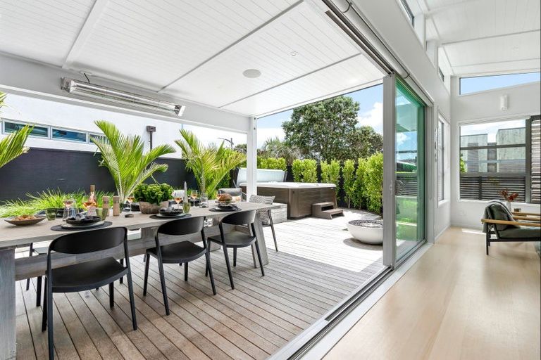 Photo of property in 12 Kokopu Street, Omaha, 0986