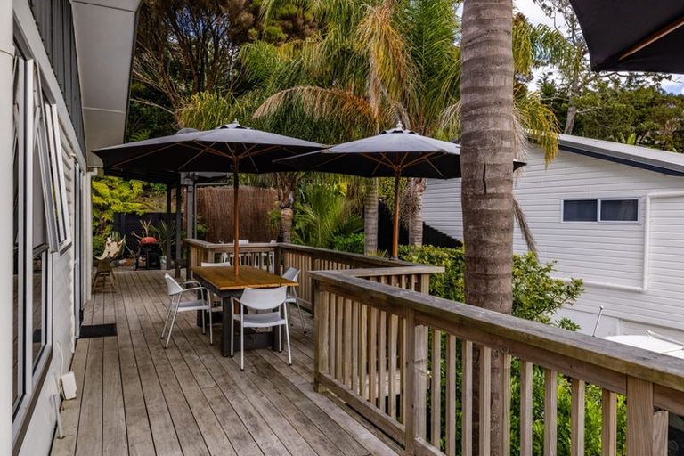 Photo of property in 13 Long Beach Road, Russell, 0202