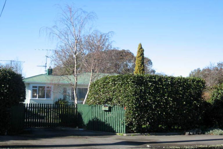 Photo of property in 413 High Street South, Carterton, 5713