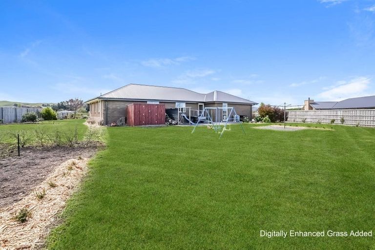 Photo of property in 5 Fantail Avenue, Amberley, 7410