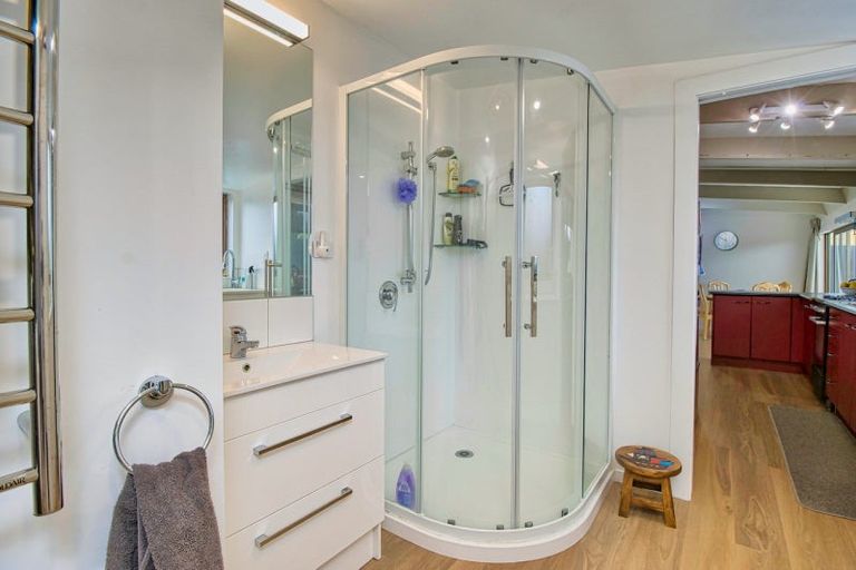 Photo of property in 1/382 Main Road North, Bay View, Napier, 4104