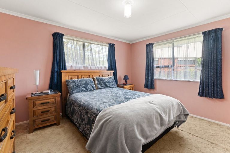 Photo of property in 72 Kinmont Crescent, Kinmont Park, Mosgiel, 9024