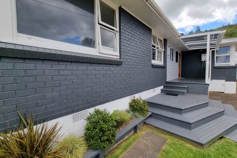 Photo of property in 37 Park Road, Western Heights, Rotorua, 3015