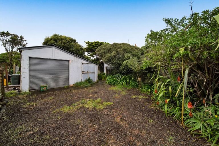 Photo of property in 10 Karora Street, Ohawe, Hawera, 4671