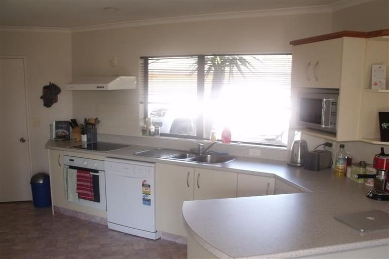 Photo of property in 3/28 Te Aute Road, Havelock North, 4130