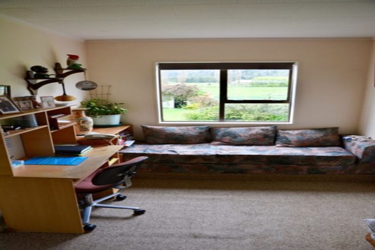 Photo of property in 662 Arapito Road, Karamea, 7893