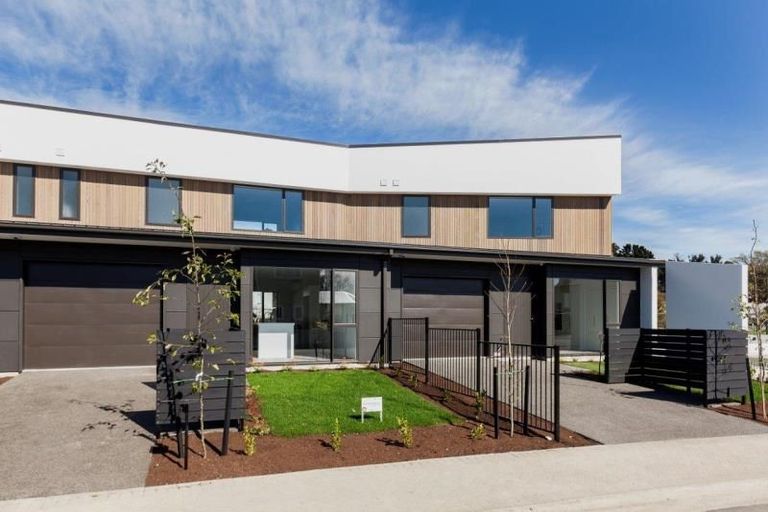 Photo of property in 14 Dave Jamieson Lane, Hillmorton, Christchurch, 8024