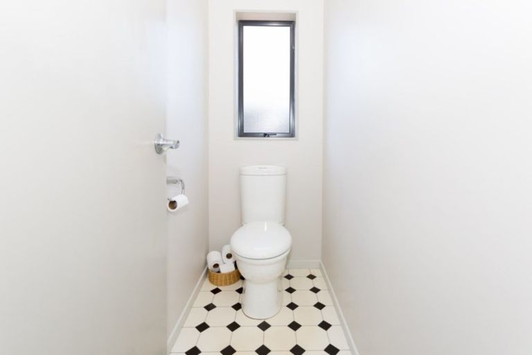 Photo of property in 9 Campion Place, Rolleston, 7614