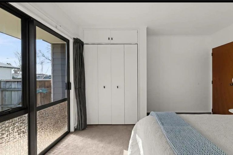 Photo of property in 2/8 Duart Road, Havelock North, 4130