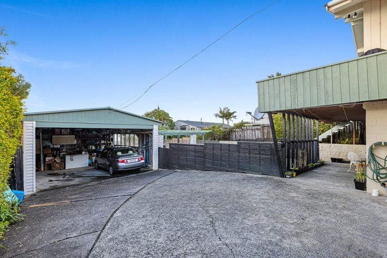 Photo of property in 278 Whangaparaoa Road, Red Beach, 0932