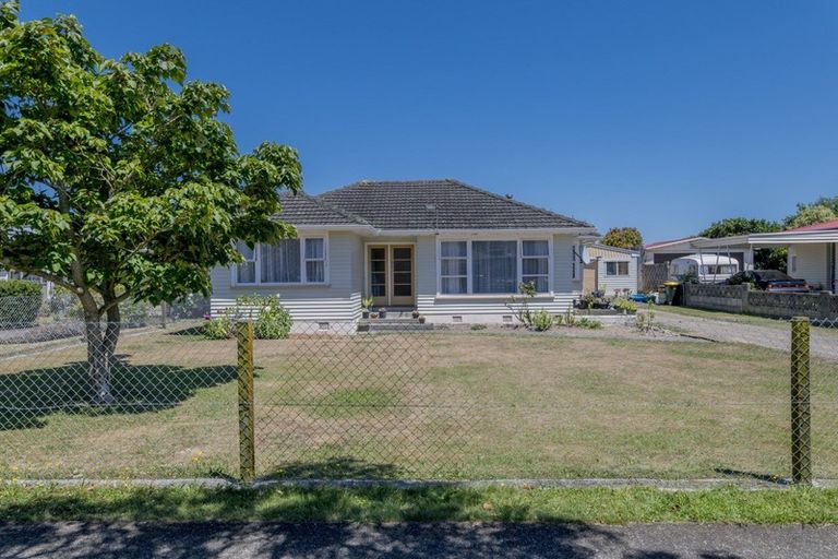 Photo of property in 147 Queen Street West, Levin, 5510