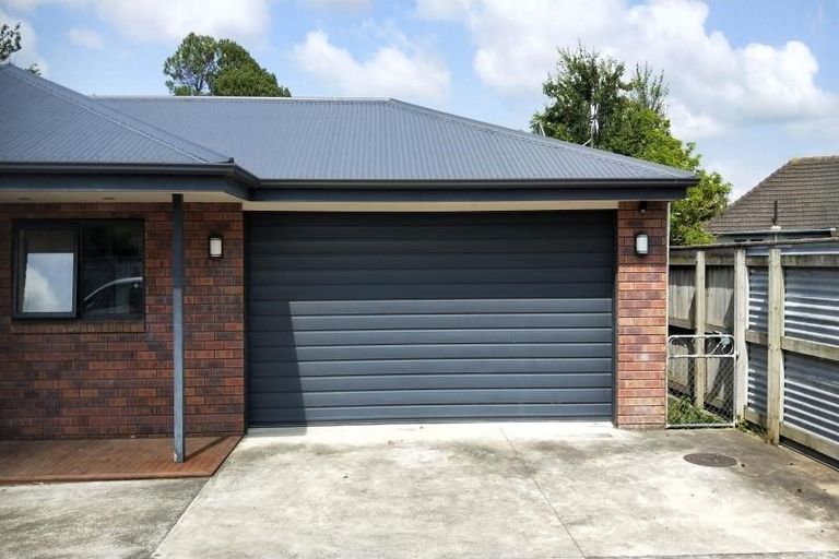 Photo of property in 128a Vogel Street, Roslyn, Palmerston North, 4414