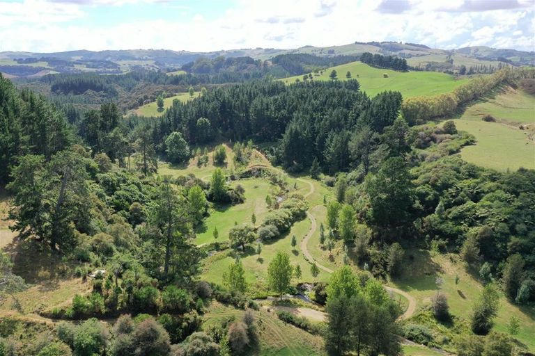 Photo of property in 9 Karapiro Road, Karapiro, Cambridge, 3496