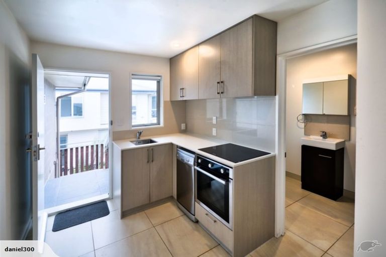 Photo of property in 7/290 Barbadoes Street, Christchurch Central, Christchurch, 8011