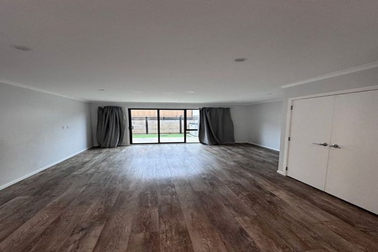 Photo of property in 7 Doug Jensen Street, Wallaceville, Upper Hutt, 5018