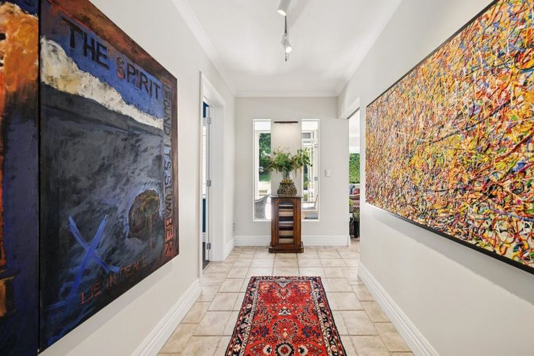 Photo of property in 44 Isobel Road, Greenhithe, Auckland, 0632