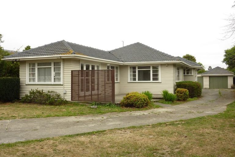 Photo of property in 94 Middleton Road, Upper Riccarton, Christchurch, 8041