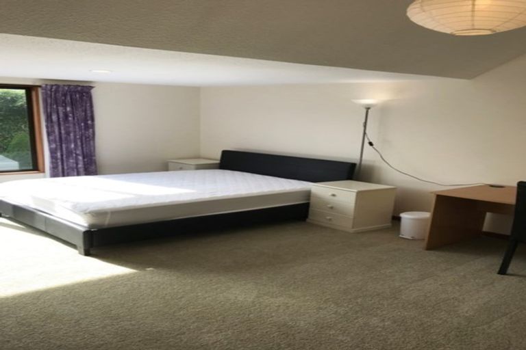 Photo of property in 32 O'connor Place, Burnside, Christchurch, 8053